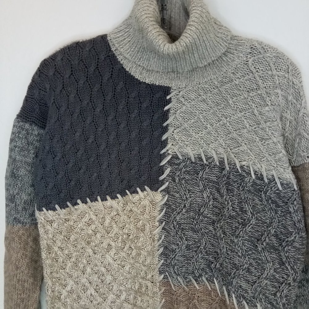 Reference Point Chunky Patch Turtleneck Sweater S - image 2